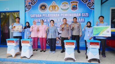 Kapolri & Ketua Komisi IV DPR Tinjau SPPG YKB Polres Karanganyar, Tegaskan Dukungan untuk Program MBG