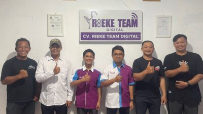 perwakilan Rieke Team Digital,Perawata peduli luka dan Polsek Karangreja