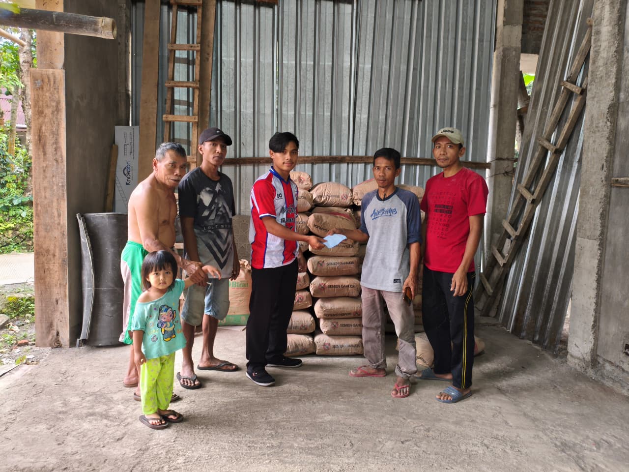 CV Rieke Team Digital Dukung Pembangunan Mushola Nurul Mubin di Gombong, Warungpring – Pemalang