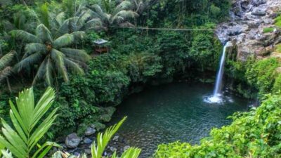 Wisata Alam Curug Tempuran Purbalingga